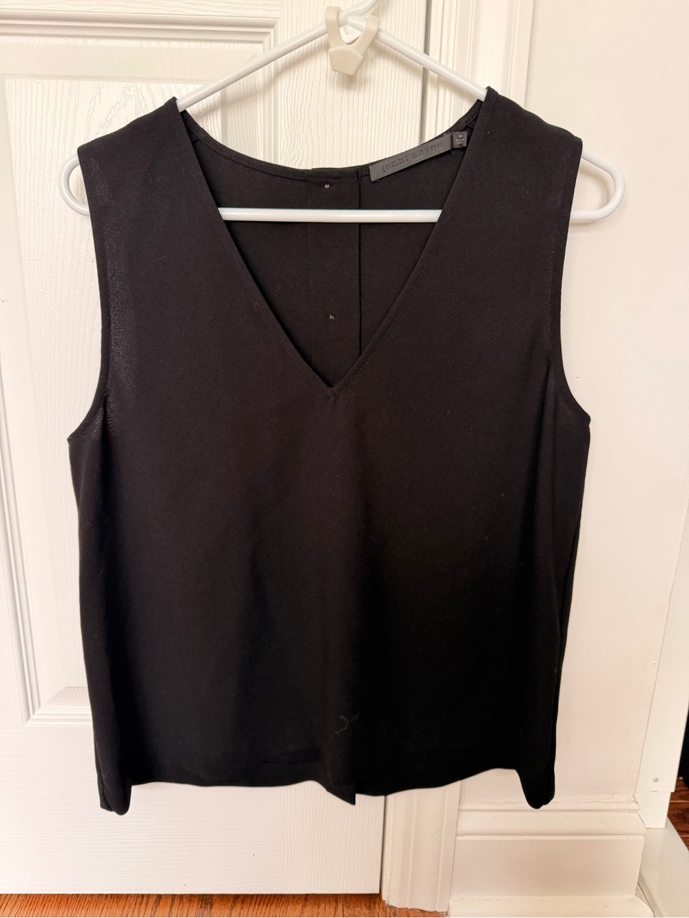 LIKE NEW Jenni Kayne (Medium) Black Crepe V Neck Shell